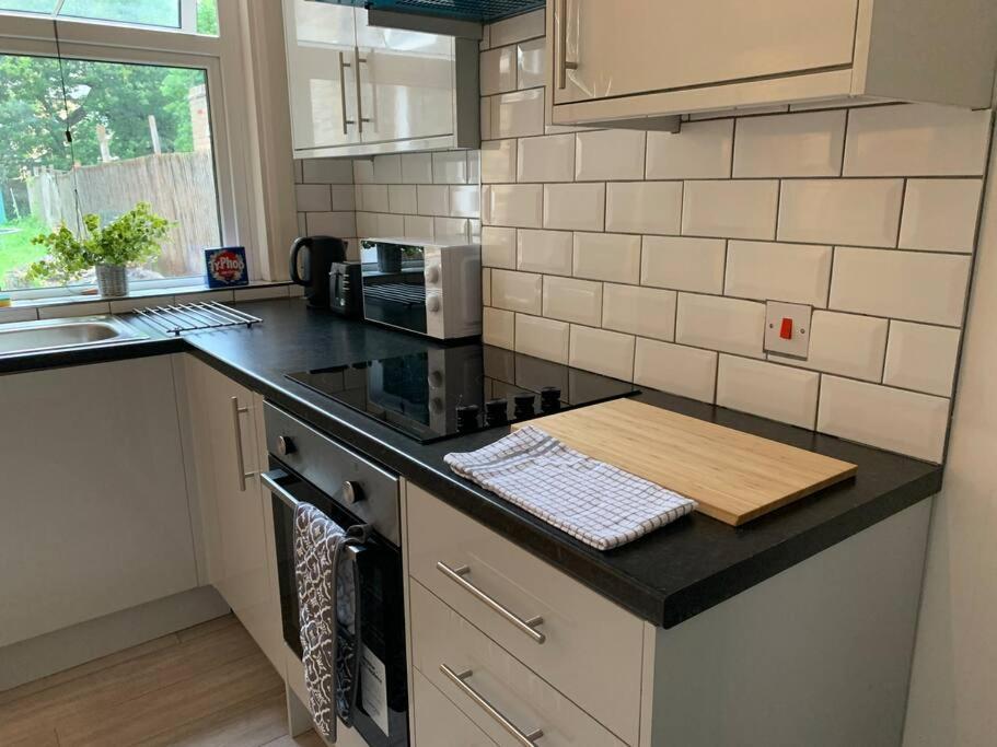Norbury House - Apartment 1A ภายนอก รูปภาพ